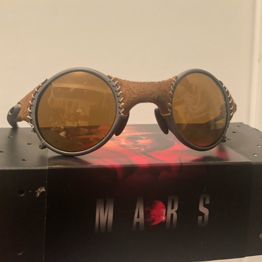 VERY RARE Oakley MARS Michael Jordan Sunglasses